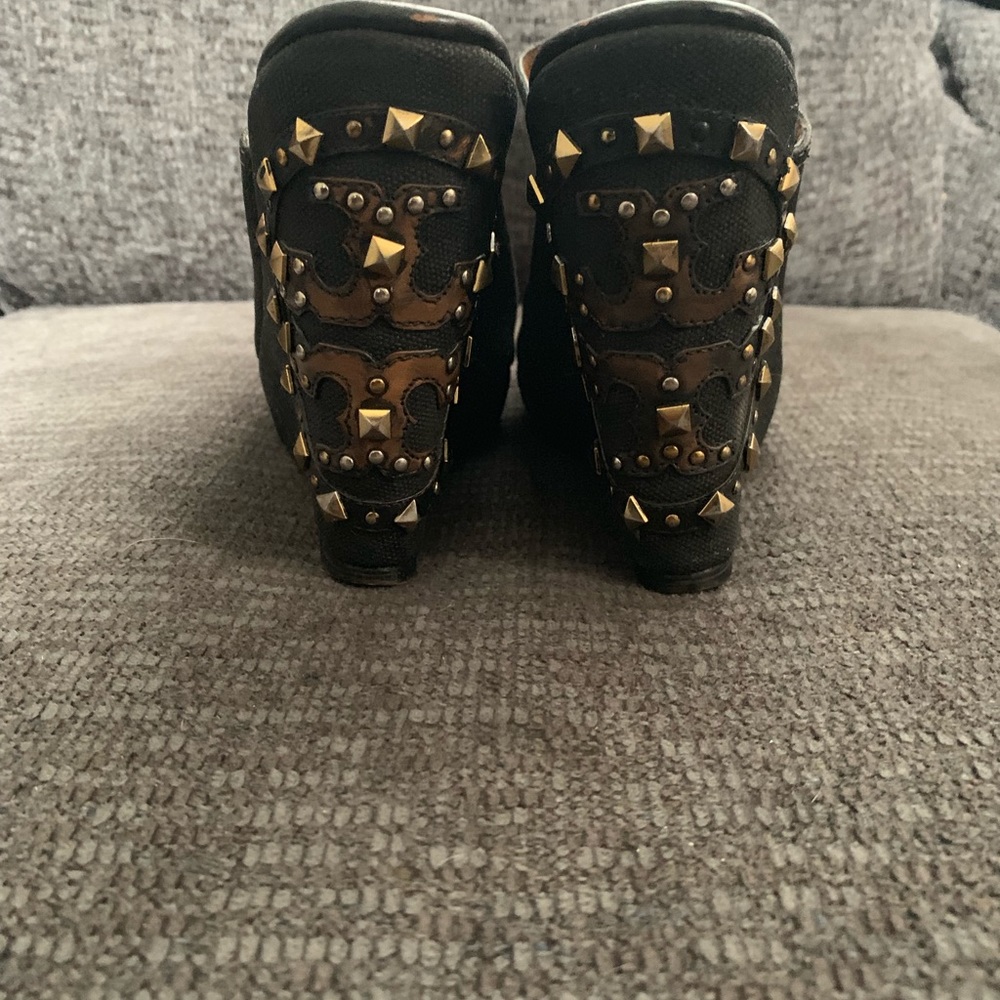Tory Burch wedge